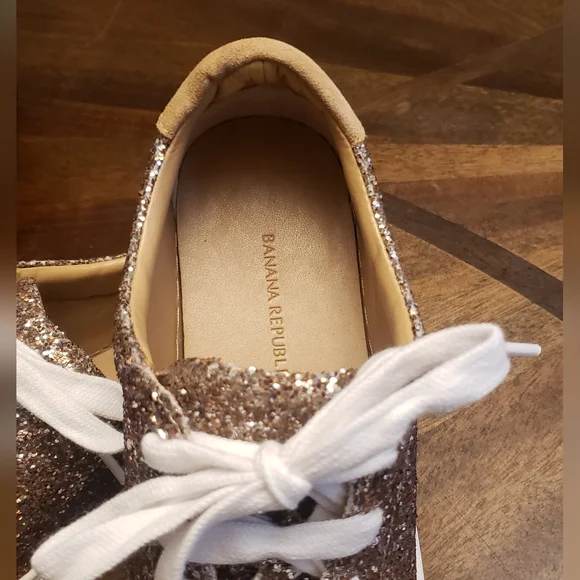 Banana Republic Gold Glitter Shoes s6 - Picture 10 of 12